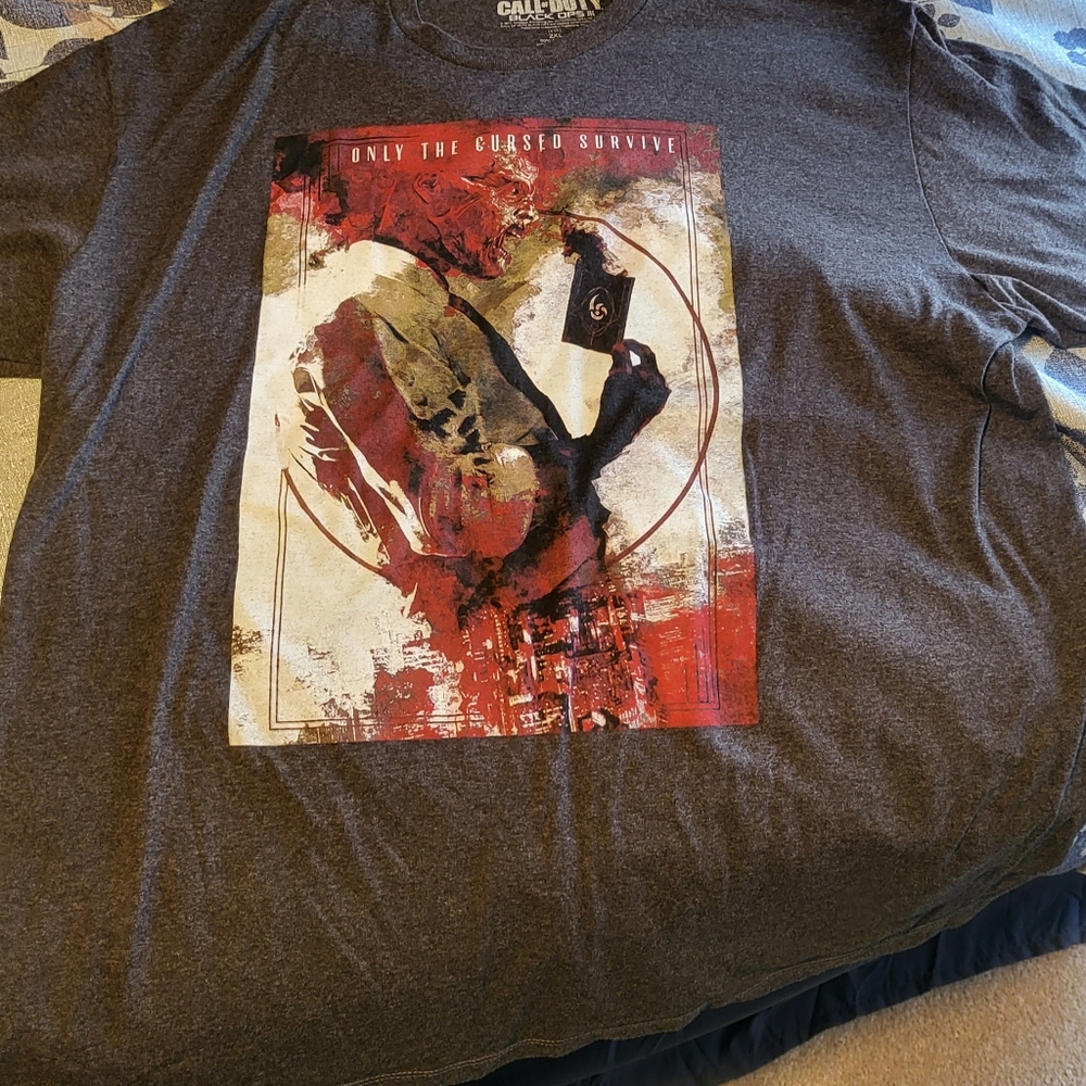 Mens Tshirt